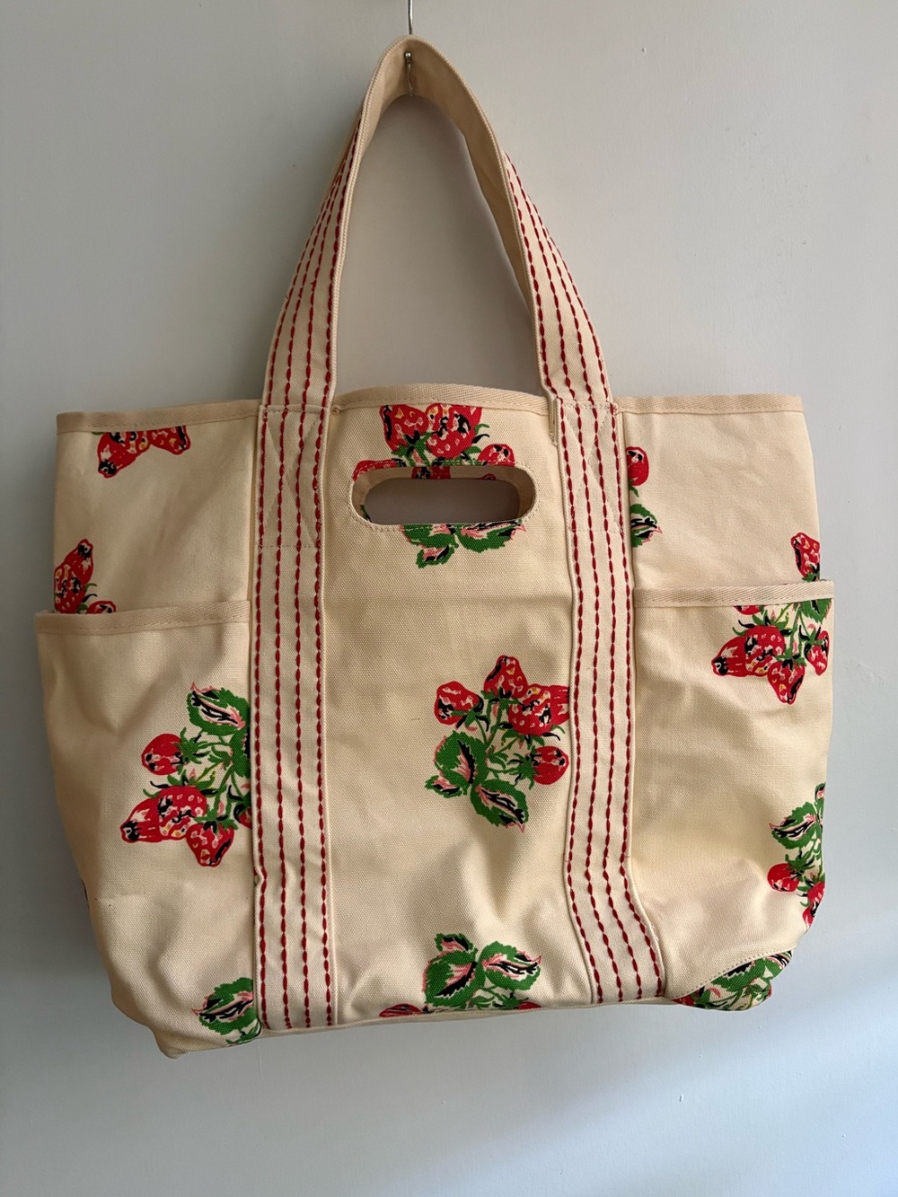 Free People Strawberry Caravan Canvas Tote ๐New with tags!!๐ฅ - Picture 3 of 16